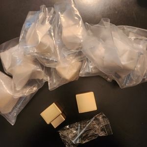 Pulls/Knobs (set of 10)